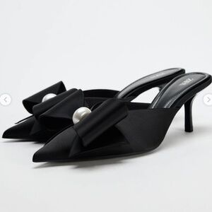 ZARA FAUX PEARL BOW HEELED MULES, size 40, BLACK